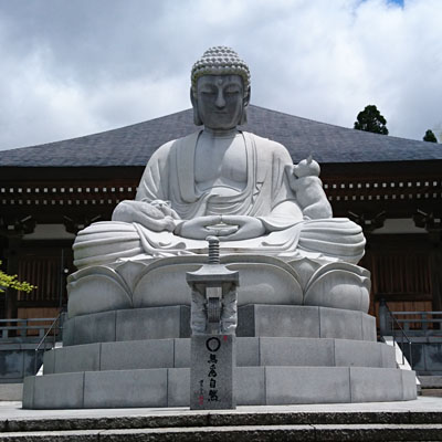 御誕生寺 ごたんじょうじ